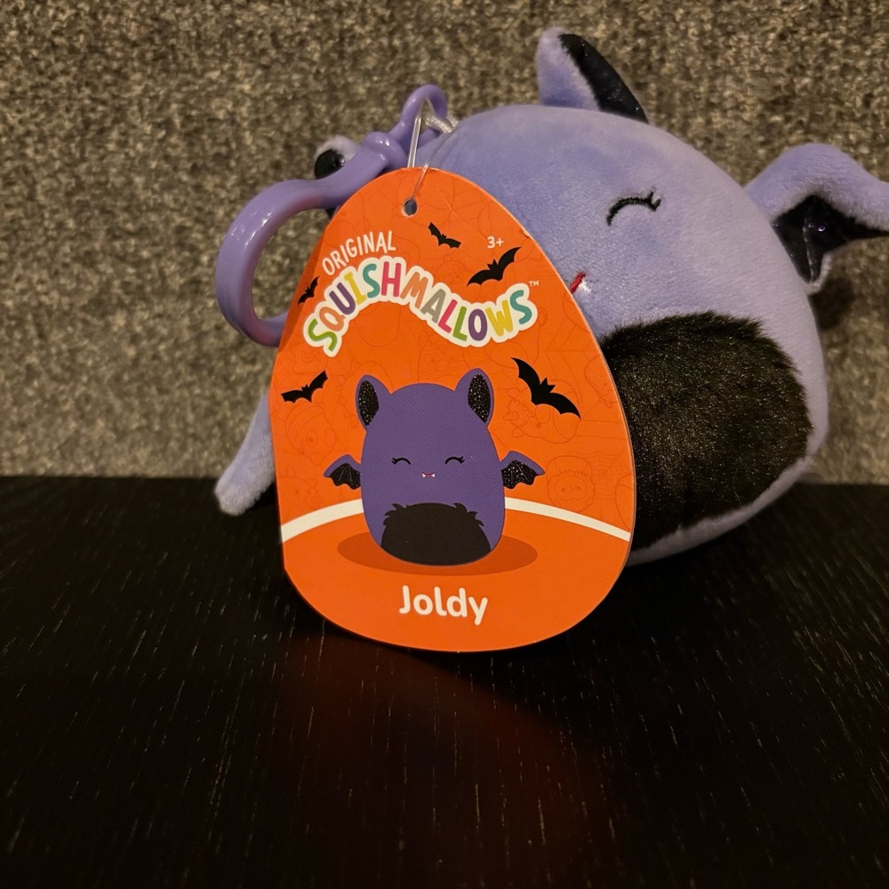 Joldy Bat Squishmallow Clip - Picture 3 of 4